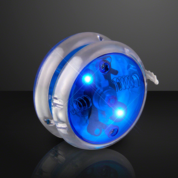 Light Up Toys Blue Flashing Yo Yo. This Blue Flashing Yo Yo is the perfect entertainment for the kiddos.